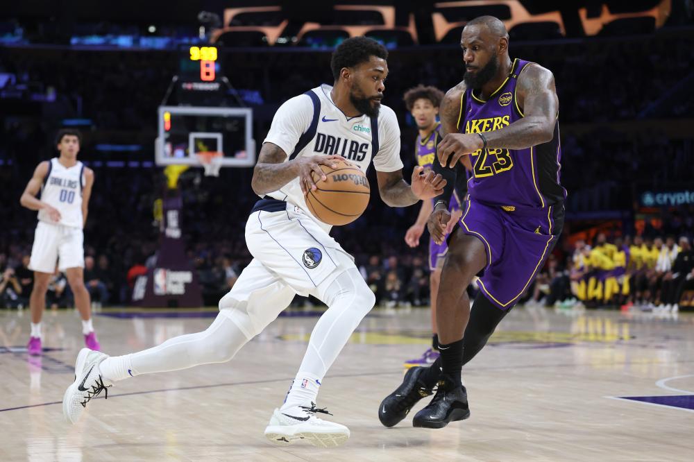 率崭露头角 率崭露头角