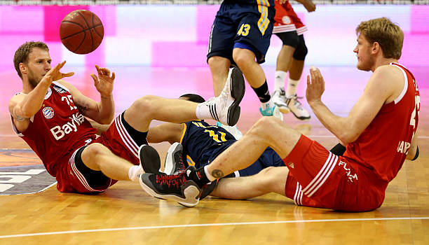 上赢得更多 上赢得更多